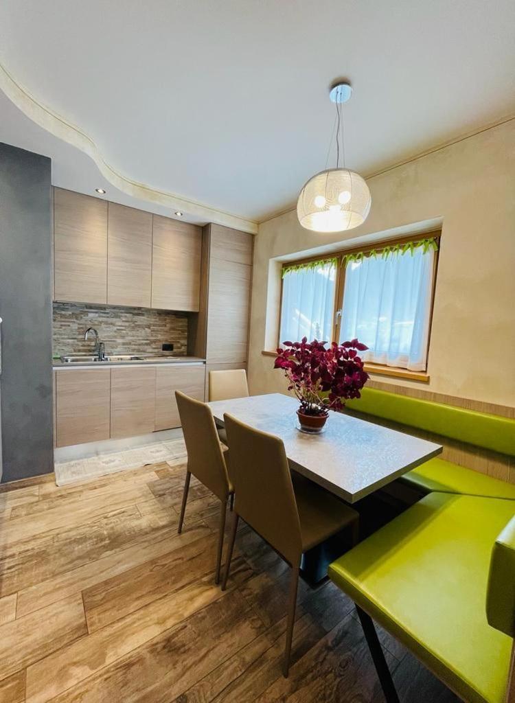 Chalet Sunshine Livigno Exterior foto